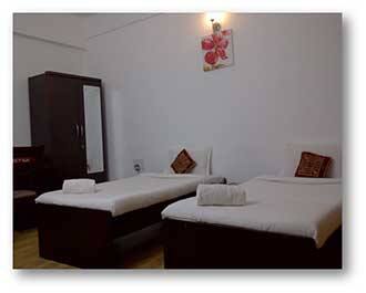 14 Square Nehrunagar Cross Road, Ahmedabad 4